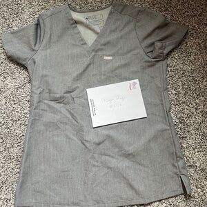 Graphite Catarina Small Scrub Top